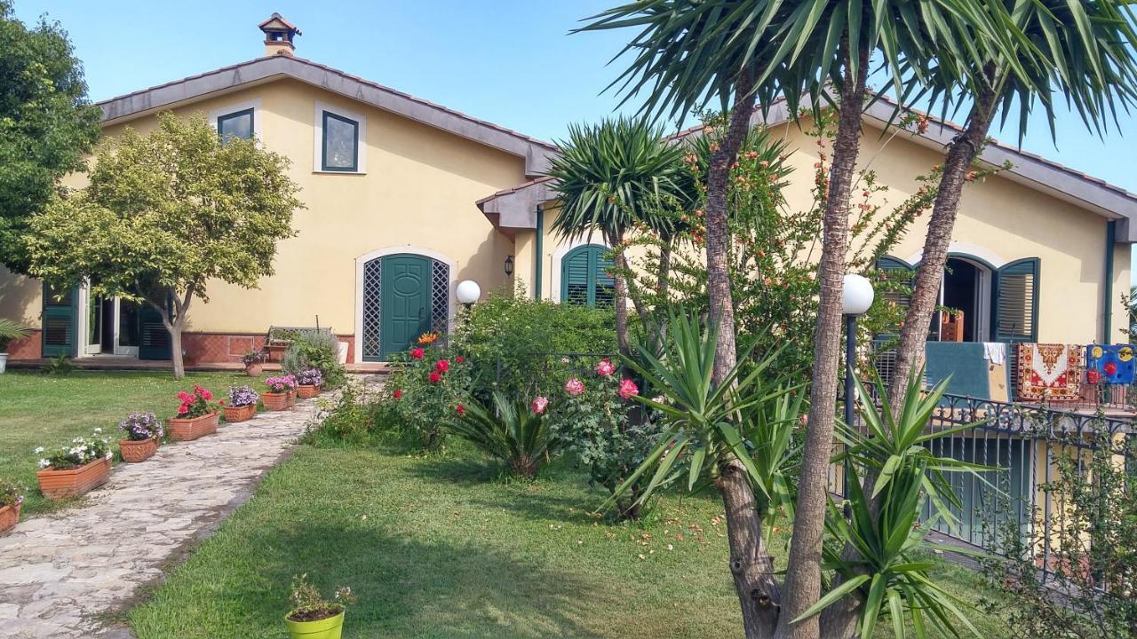 La Casa del Melograno Santa Venerina Exterior foto