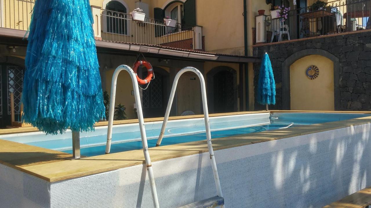 La Casa del Melograno Santa Venerina Exterior foto